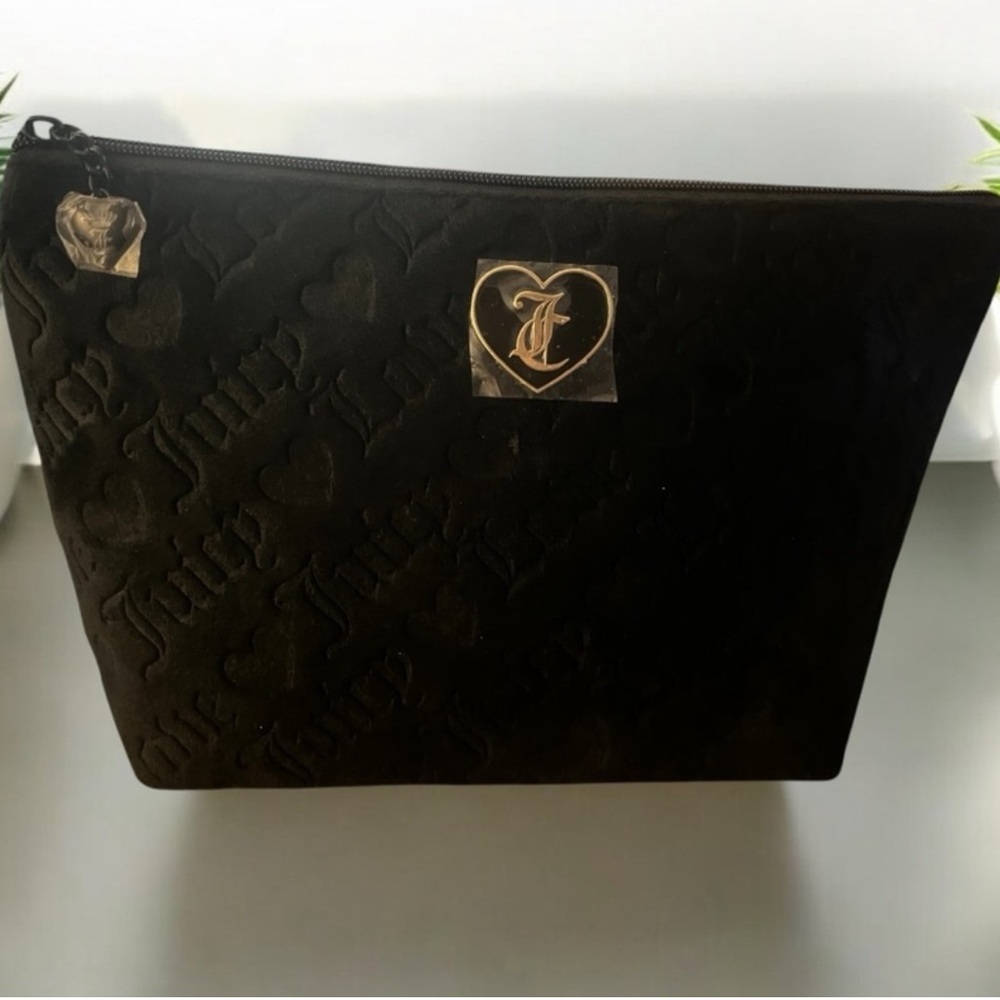 Juicy Couture Velvet Pouch New